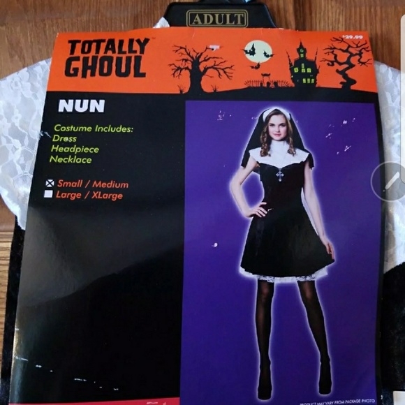 NEW HALLOWEEN NUN COSTUME woman's - Picture 2 of 4